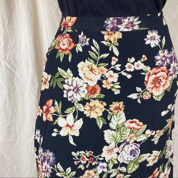 Vintage 90s Floral Romantic Flowers Silk High Rise Black Lined Midi Skirt - Picture 3 of 11